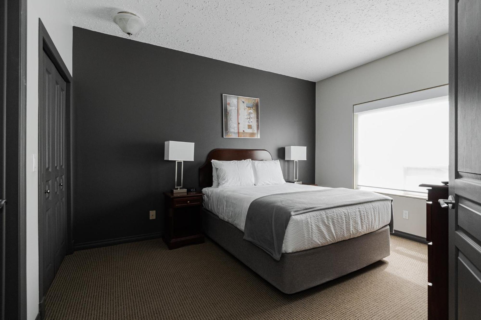 Premier Residence - Fort Mcmurray Buitenkant foto
