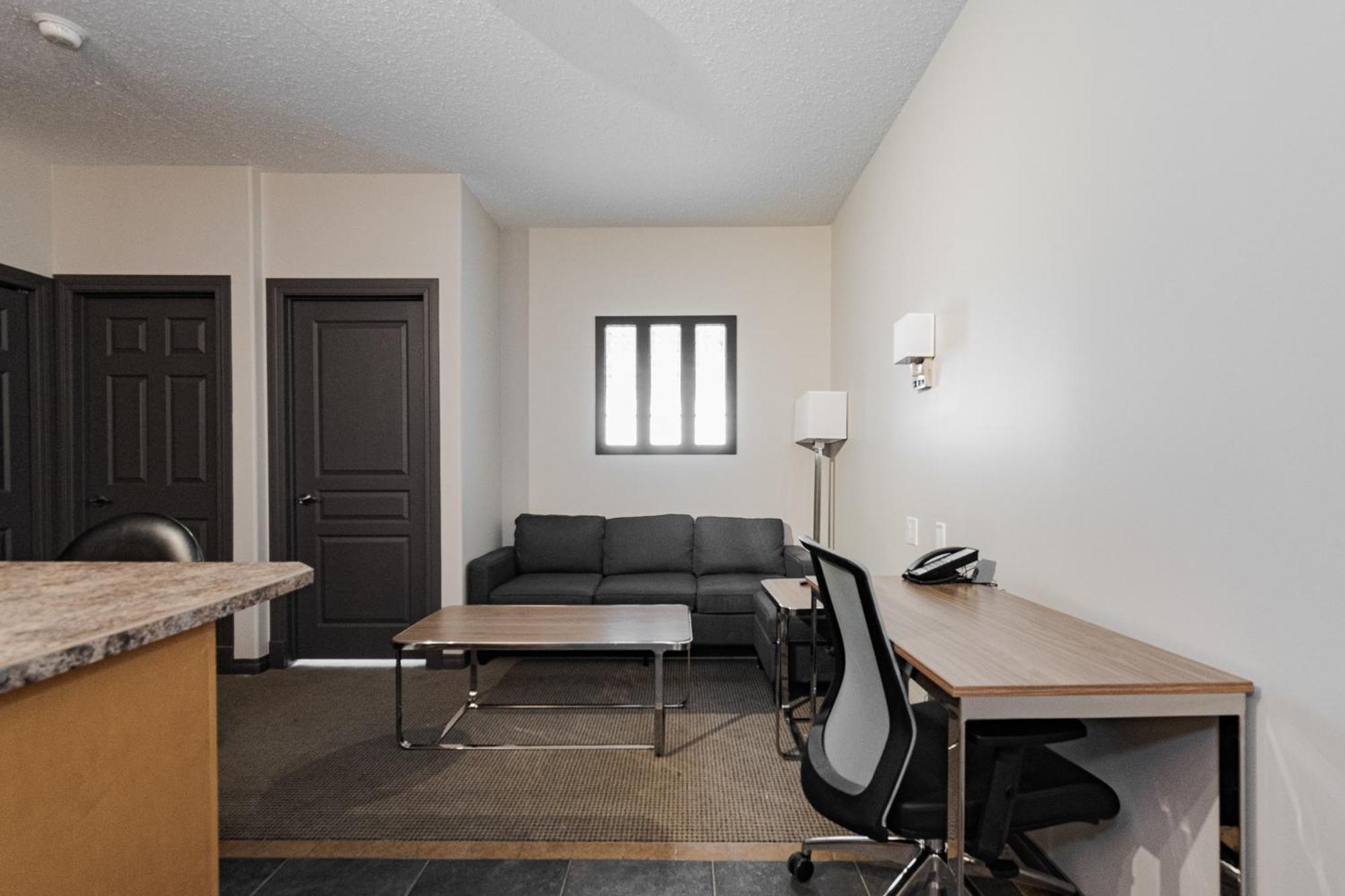 Premier Residence - Fort Mcmurray Buitenkant foto