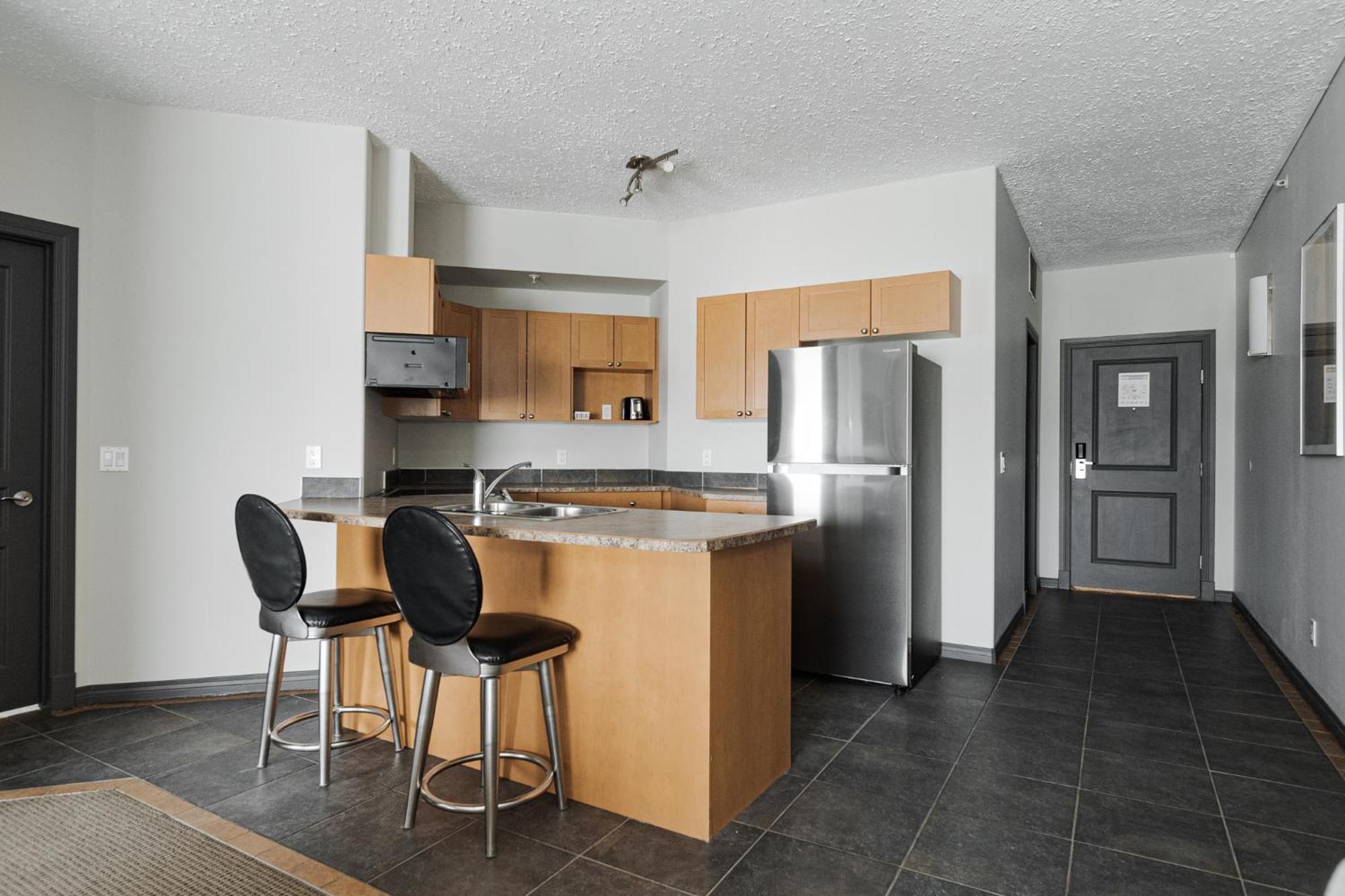 Premier Residence - Fort Mcmurray Buitenkant foto
